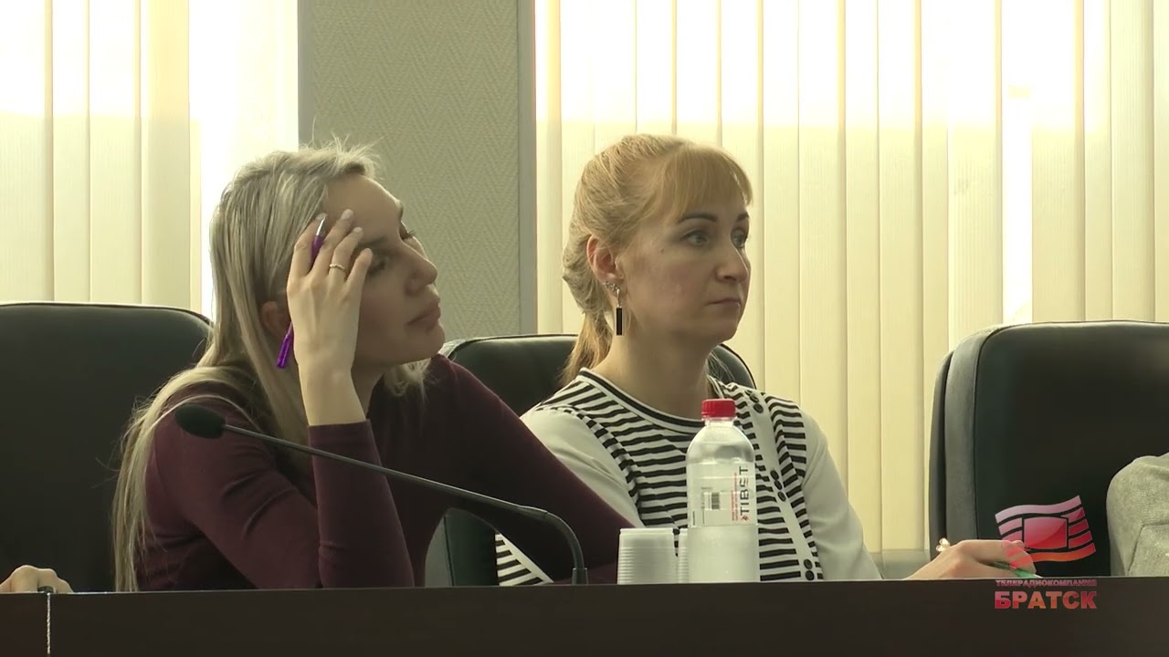 Состояние уличного и внутриквартального освещения обсудили депутаты Думы Братска