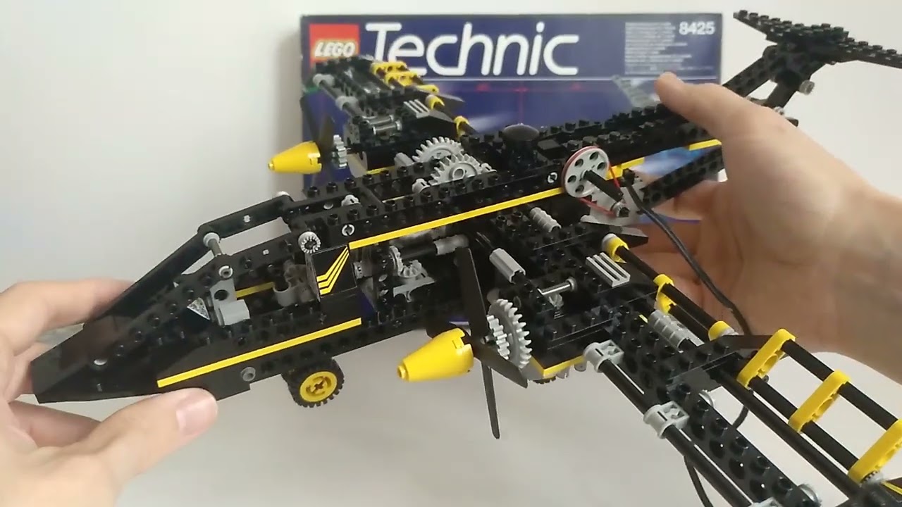 Retro Review Lego® Technic Black Hawk 8425