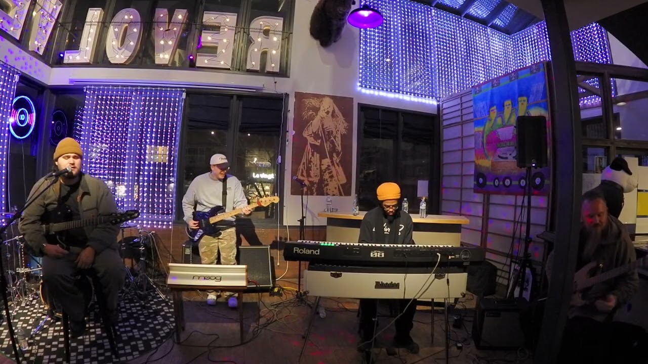 Dominic Missana & Friends at Revolver Records 2-20-2026 Nice Change-Up & Michael Improvises Vocals