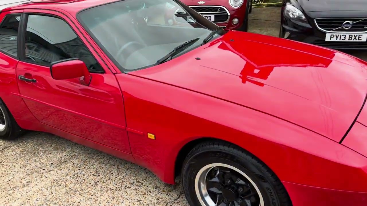porsche 944