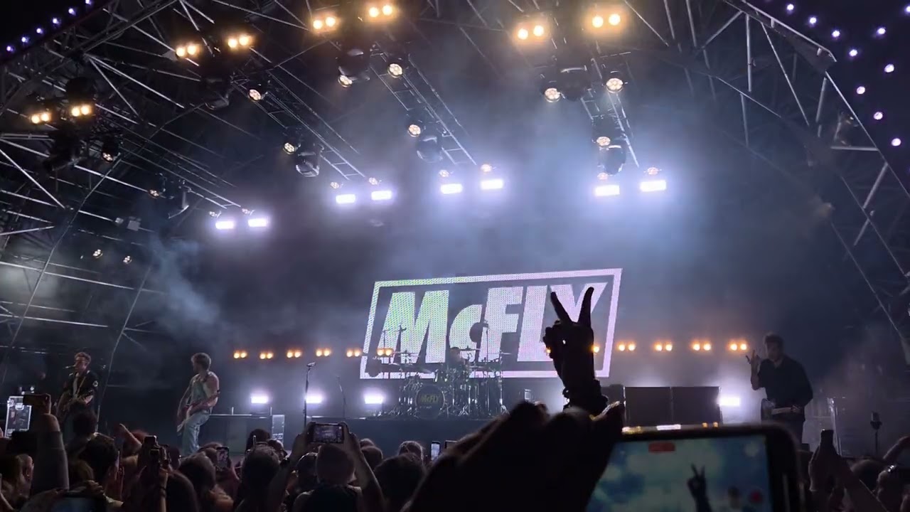 Mcfly 5 Colours In Her Hair Live 1 August 2025 Dreamland Margate
