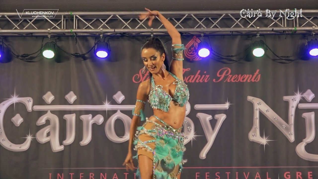 Boriana Dimitrova bellydance drum solo/ Moombah Tabla Solo