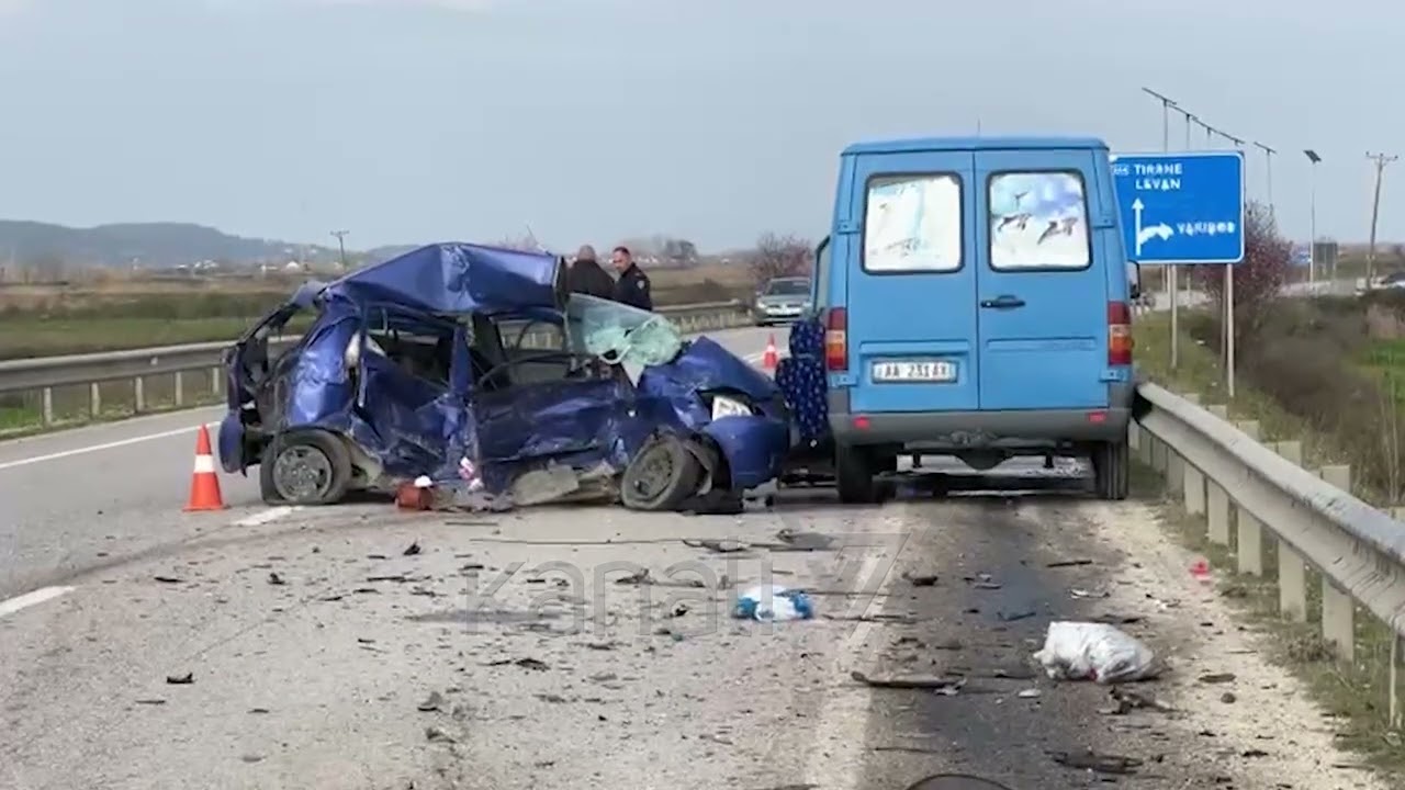 MAKINA PËRPLASET ME FURGONIN, HUMB JETËN 39-VJEÇARJA NË RRUGËN LEVAN-FIER
