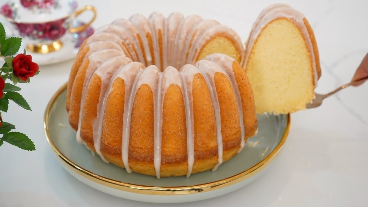 Million Dollar Pound Cake