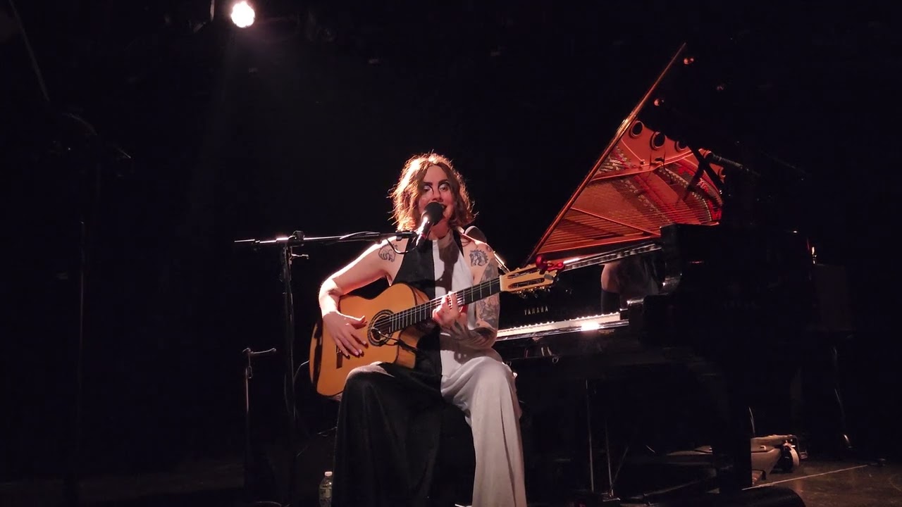 emma ruth rundle - marked for death live @ le poisson rouge, nyc 04/09/23