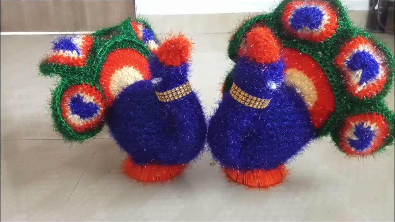 मी बनवलेल्या वस्तू. बाहुली, मोर, कलश