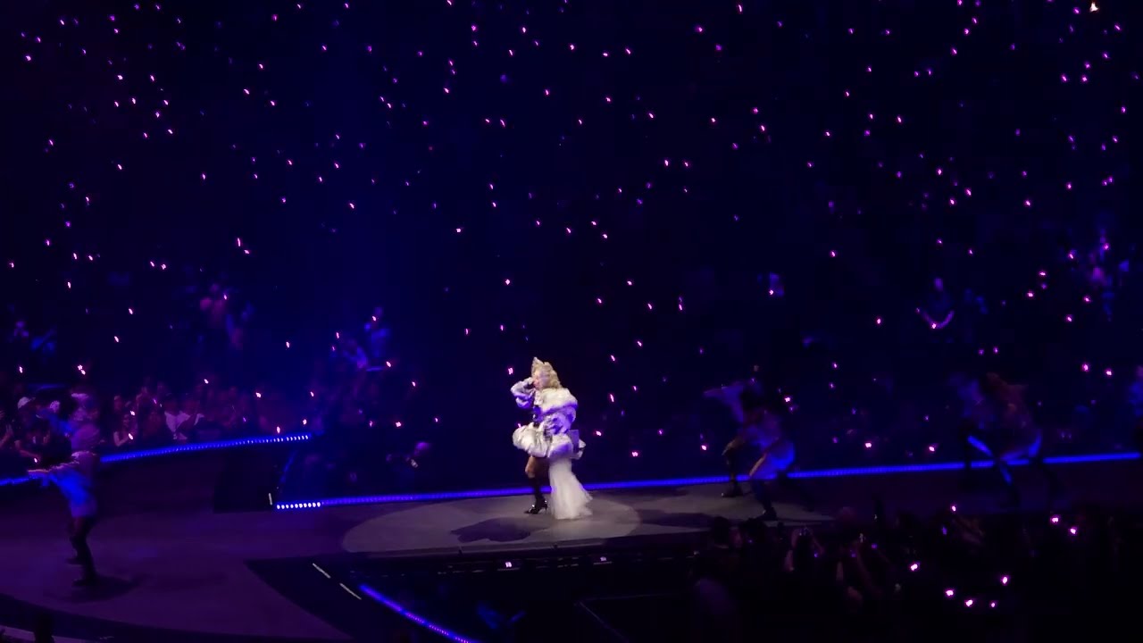 Lady Gaga - The Dead Dance (Live in Toronto 09112025)
