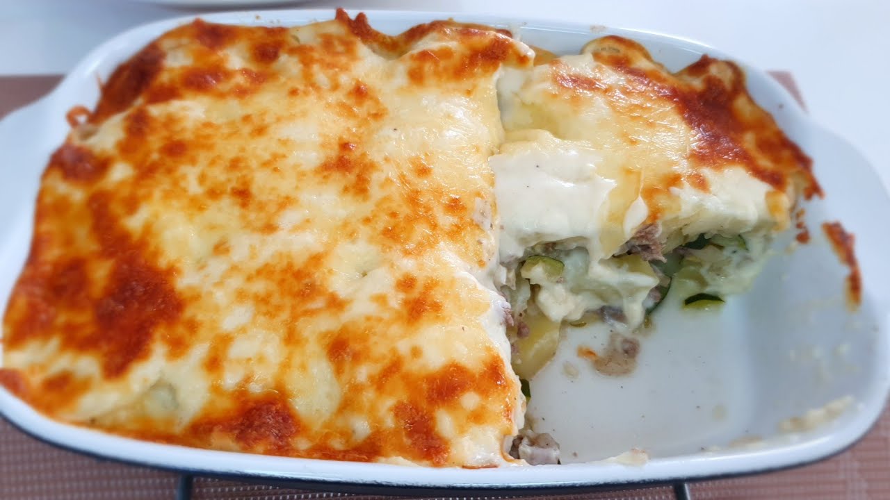 Vous avez une courgette et des pommes de terre?faites ce gratin savoureux,avec ou sans viande#gratin