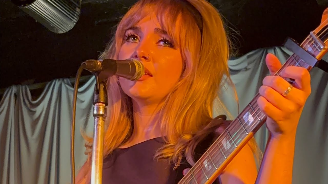 Apple Of My Eye (New Adelphi Club, Hull - 07.11.25) 