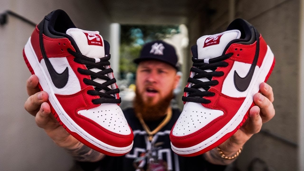 НАСКОЛЬКО ХОРОШИ КРОССОВКИ NIKE SB DUNK LOW CHICAGO?! (Кроссовки года?)
