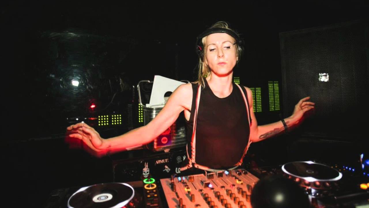 Telefon Tel Aviv - The Birds (Ellen Allien Remix)