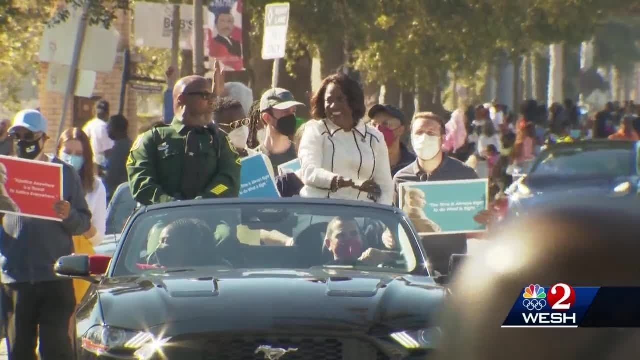 Annual MLK parade returns to Eatonville, draws thousands of people