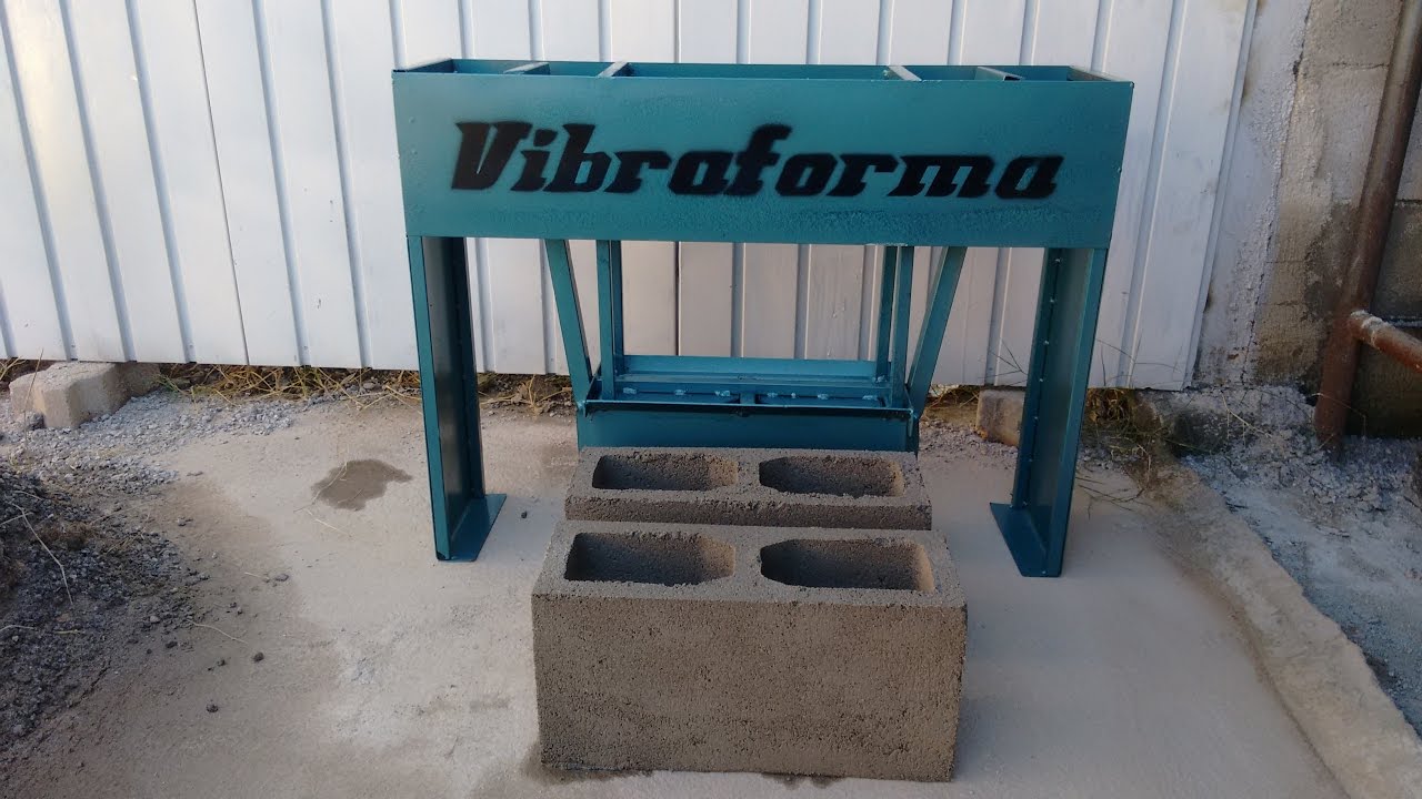 mini maquina manual ergonomica para fabricar bloco de concreto estrutural 14x19x39