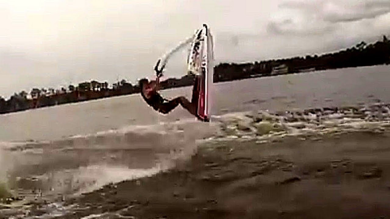 BACKFLIP on Kawasaki 550sx standup Jetski