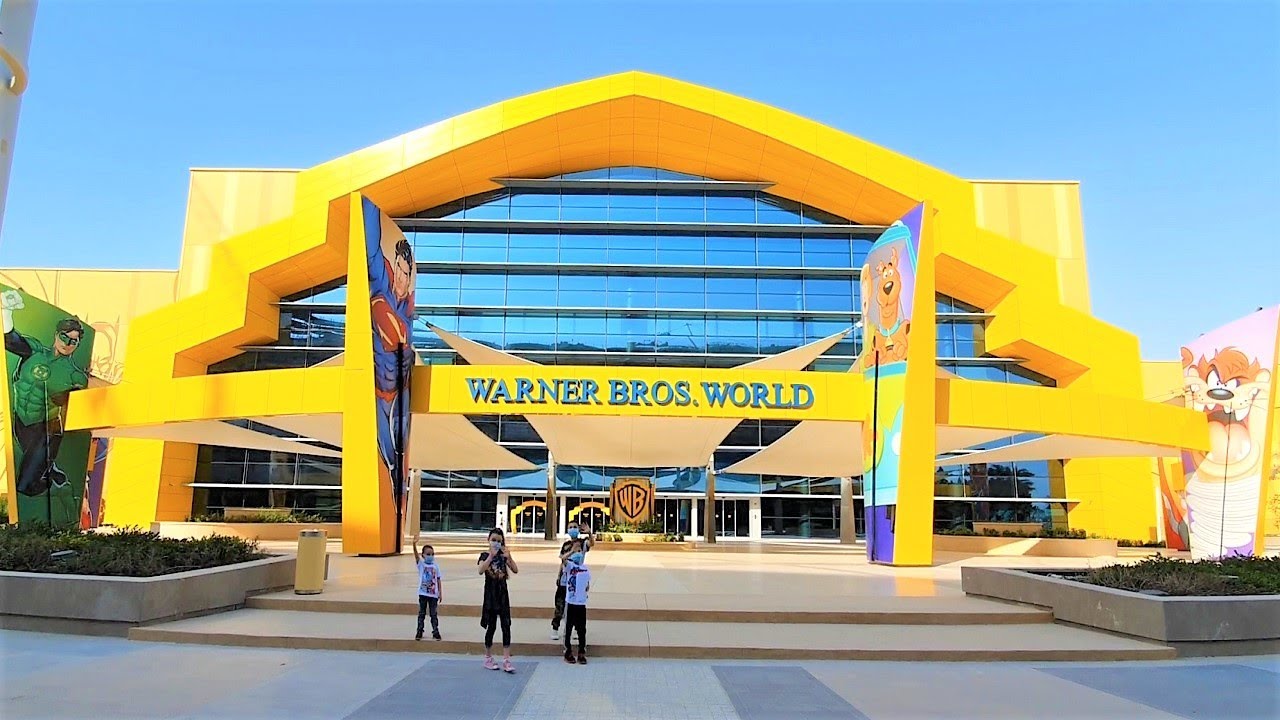 WARNER BROS. WORLD ABU DHABI [ALL RIDES & SHOWS INCLUDED]