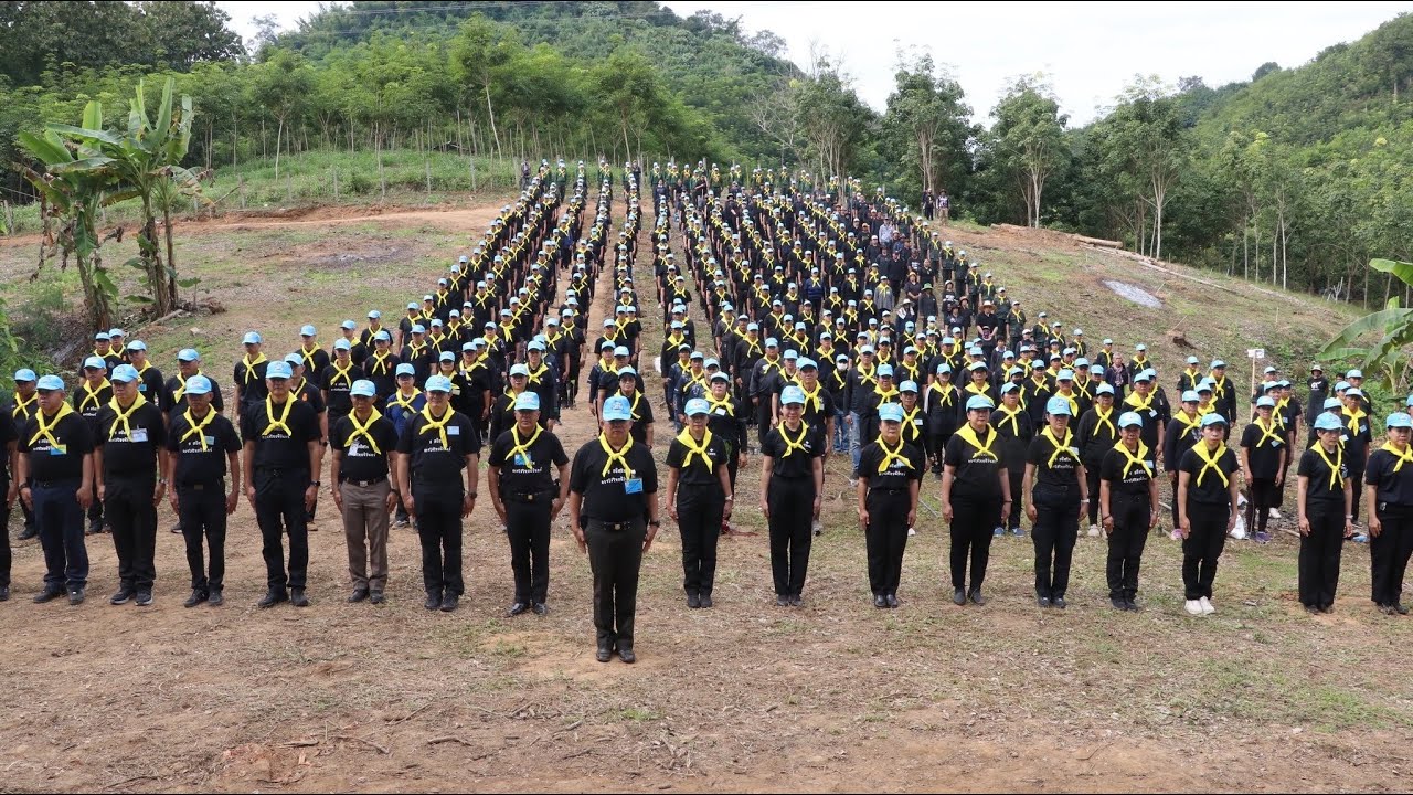 แม่ทัพภาคที่ 3 เปิดกิจกรรม  ฟื้นฟูป่าต้นน้ำน่าน –มอบผ้าห่มบรรเทาหนาวแก่ประชาชนในพื้นที่จ