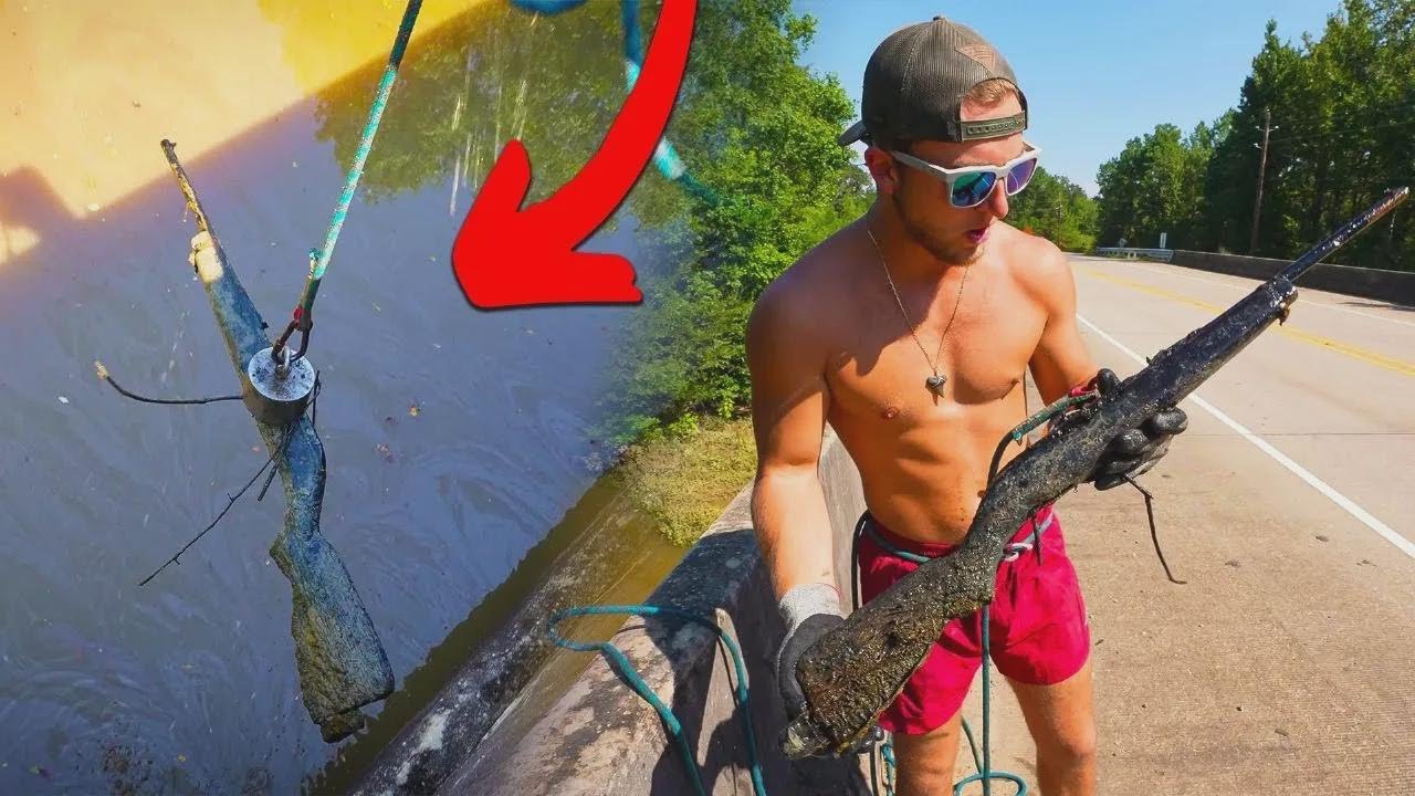 Encontramos uma cena de crime esquecida durante pesca magnética