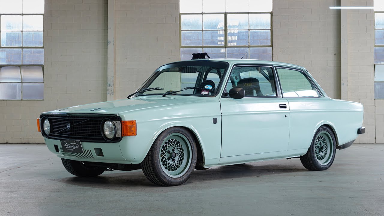 1974 Volvo 142 &lsquo;club rally car&rsquo;