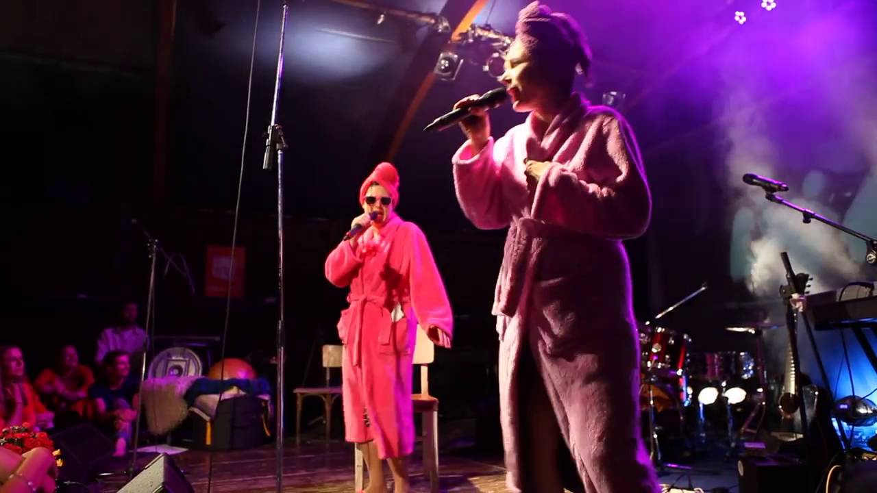 Mateřská.com: Laktační psychóza LIVE na Lodi Tajemství 2015