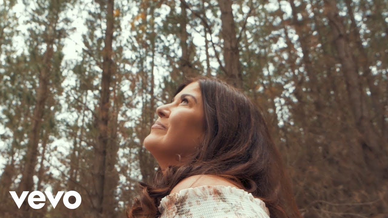 Sandee Facy - Still That Girl (Official Music Video)