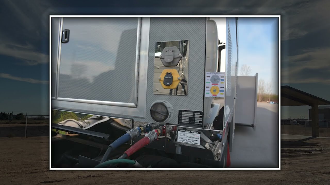 Evolution Well Services Data Trailer 729