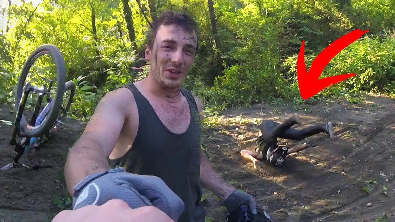 SESSION DE FOU AU 218 TRAIL !! DU GROS TRICKS ET DU GROS CRASH