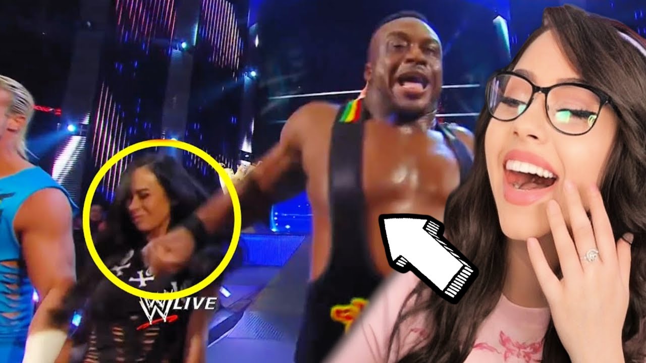 Девушка смотрит, как рестлеры WWE терпят неудачу — постарайся не смеяться — РЕАКЦИЯ