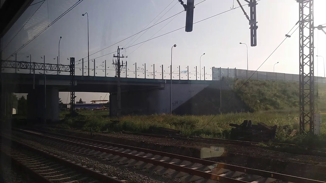 Wjazd do stacji Lubin z okna pociągu 31WE-023 