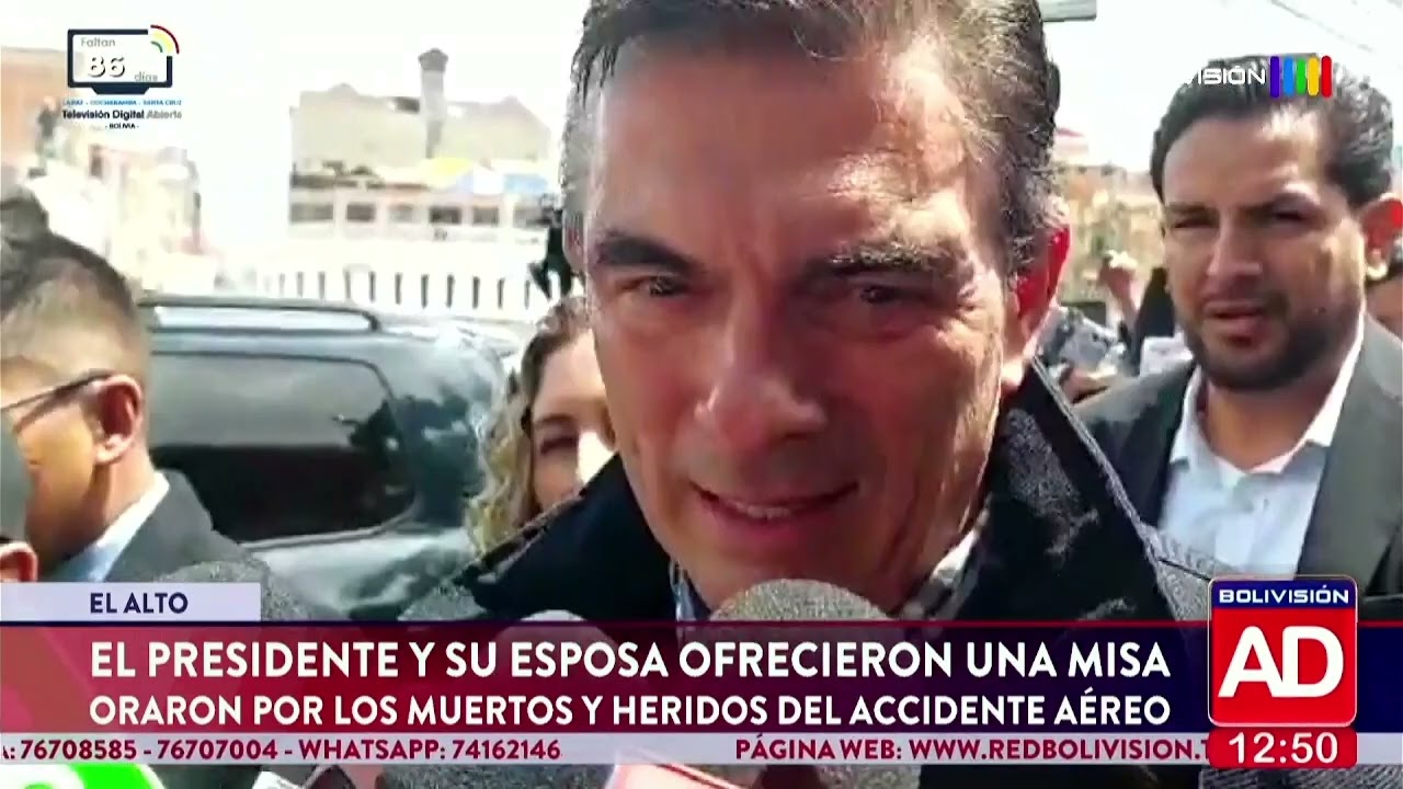 El presidente Rodrigo Paz y su esposa participan en misa