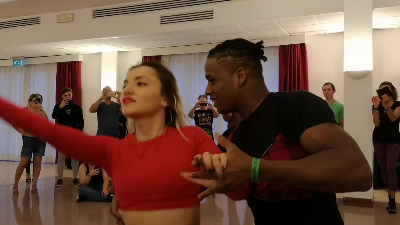 Me Olvidare De Ti - Kelvi Jai - Alfredo y Andrea - Maremma Que Salsa