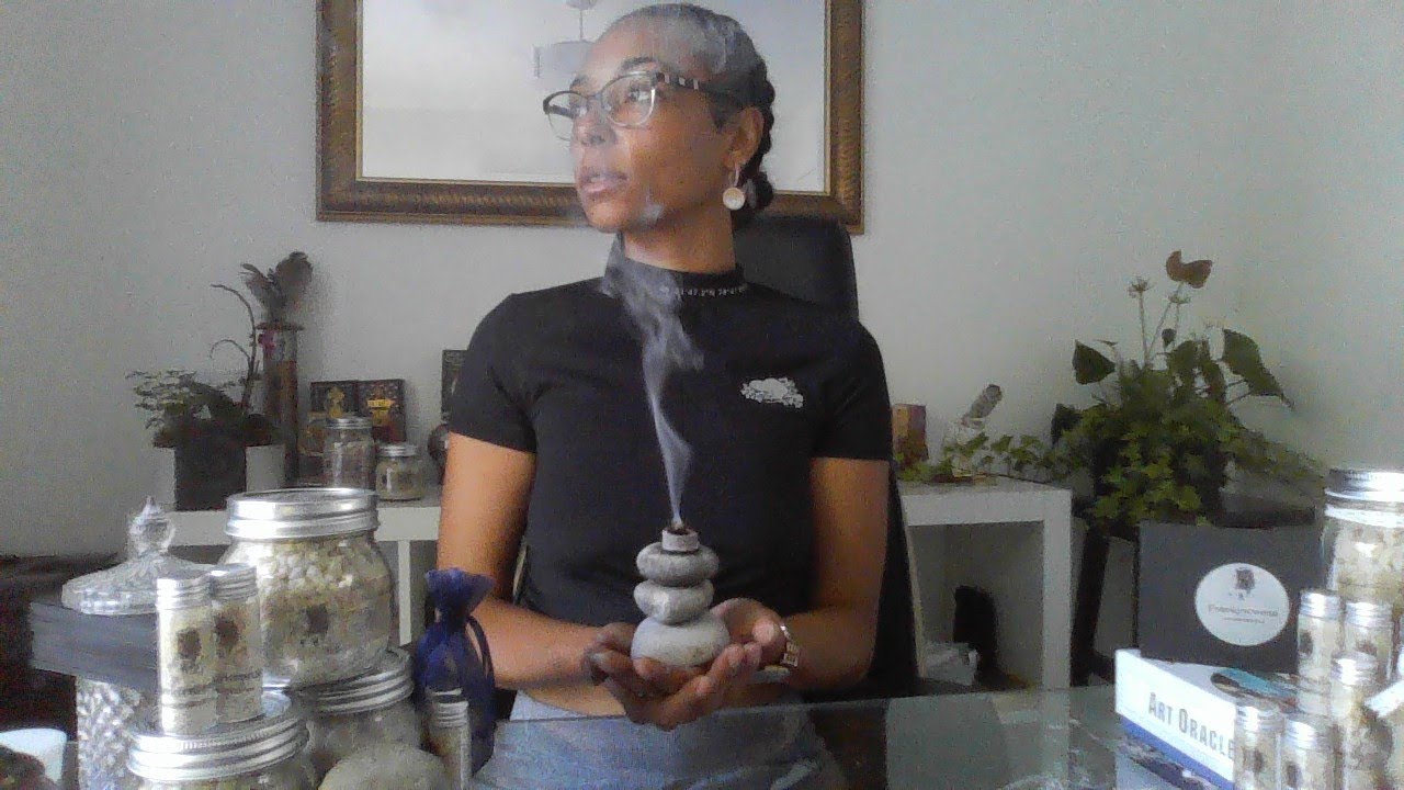 Libra SEPTEMBER Tarot Reading - Coming on strong... Someones appreciates your hustle &   Its serious