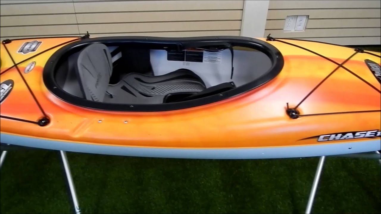 Pelican Chase 120 kayak