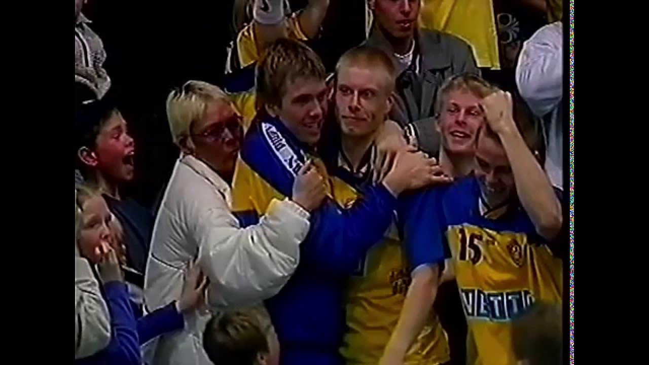Guðjón Valur Sigurðsson, ótrúlega markið gegn Aftureldingu (2001)