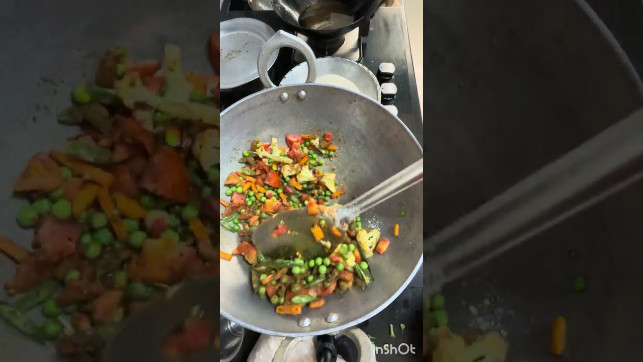 Vegetable Masala Upma 😋 | Quick & Healthy Breakfast Recipe#cookingchannel #recipe #viralvideo 