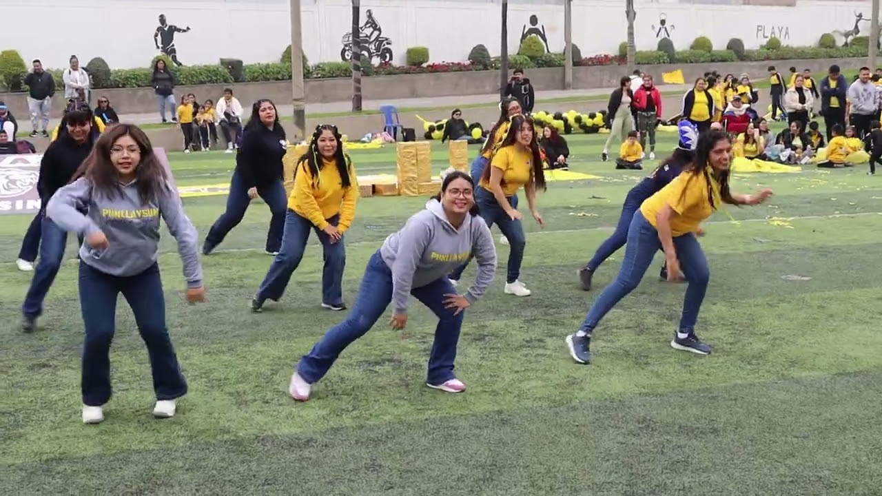 Baile de las Mises Equipo Amarillo y Azul - Cantor College 2025