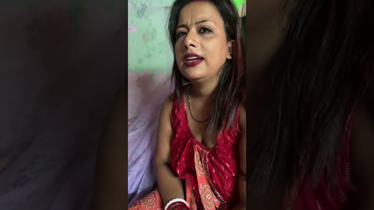 সকাল এ উঠে কি করে দেখ আমার গলু 😂😂