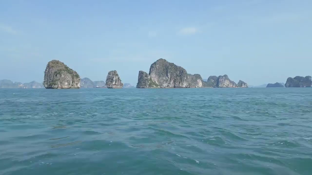北越下龍灣 極速狂飆，太刺激了！