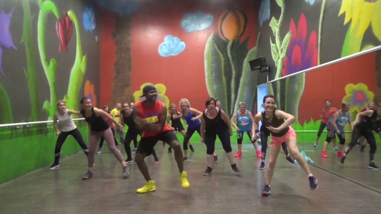 Zumba - Baila Comigo Brazilian funk