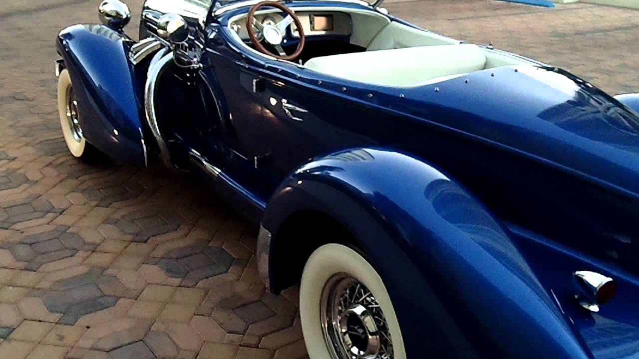 2008 AUBURN BOATTAIL SPEEDSTER REPLICA Circa 1936 Blue/white at celebrity cars las vegas