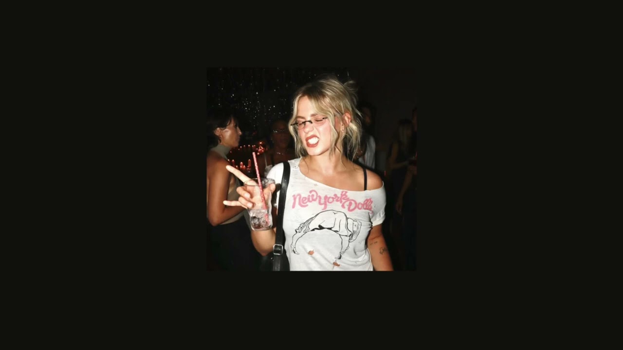♪ Kiss It Kiss It - Reneé Rapp (Slowed + Reverb) ♪