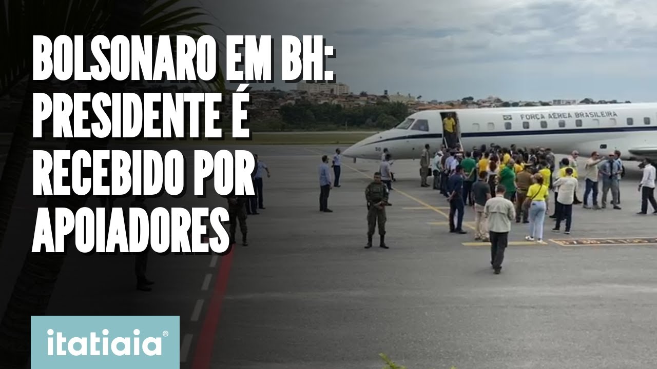 BOLSONARO CHEGA EM BH PARA MOTOCARREATA E É RECEBIDO POR APOIADORES