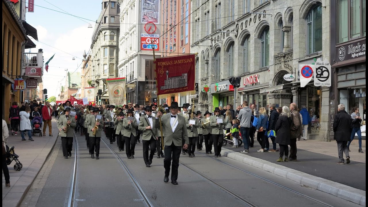 Barnetoget 17. mai i Oslo minutt for minutt - 17th of May, Oslo - Norwegian national day