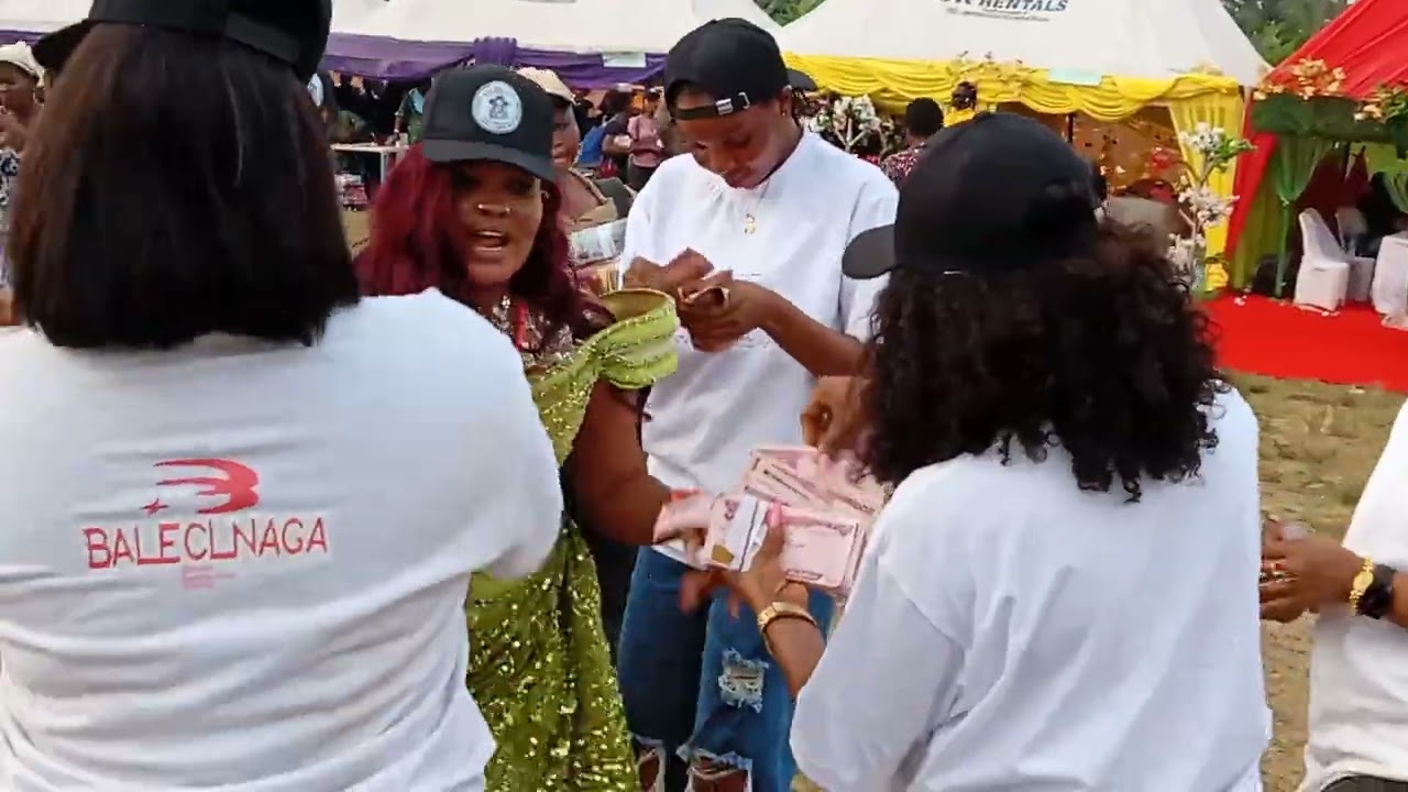 IKA MUSIC AGBOR DON KENNEDY LIVE IN FLASH FATHER'S BURIAL PLS SUBSCRIBE BOOK COMMENT SHARE.