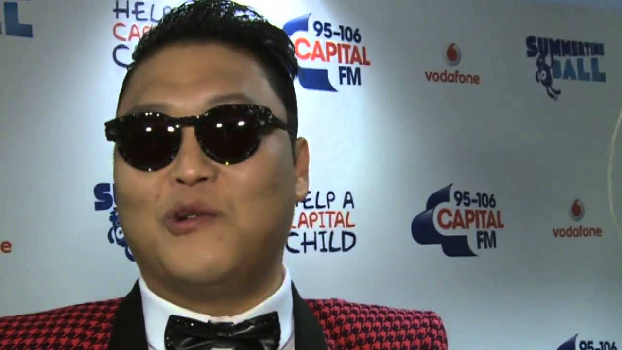 PSY Teaches Dance Moves Backstage at Capital Summertime Ball