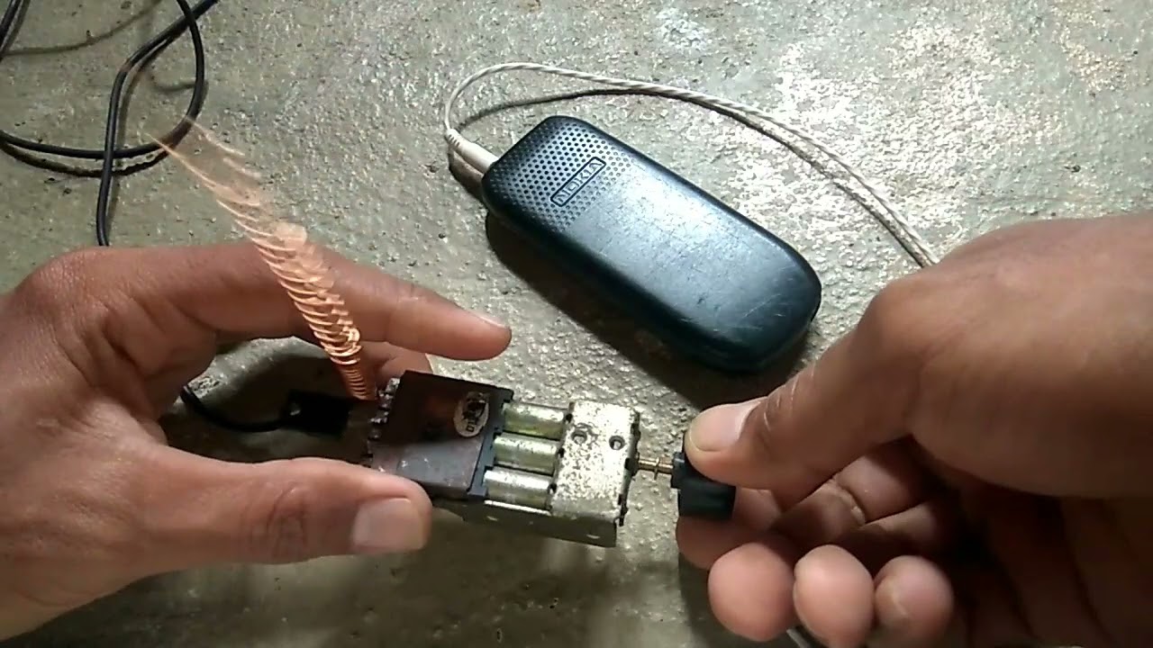 Tuner radio menjadi pemancar radio