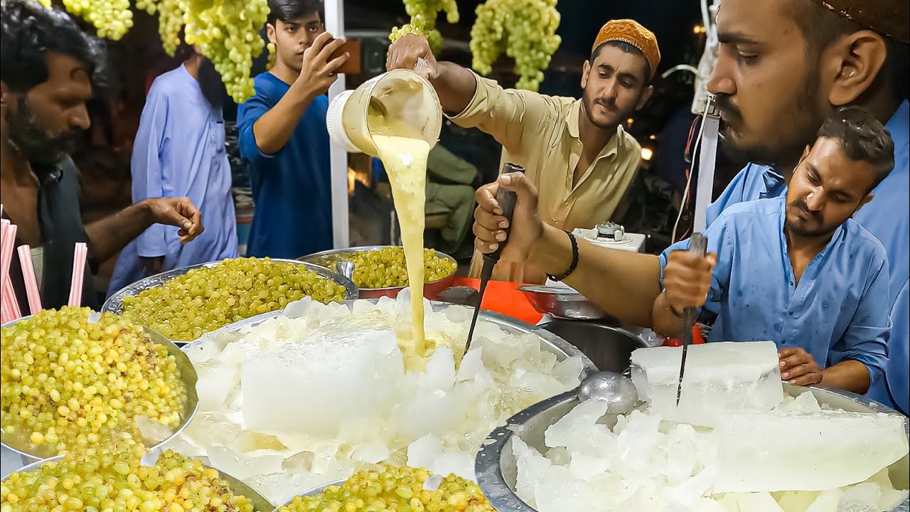 Beat the Heat with Karachi’s Fresh Grape Juice | Summer Street Drink Special!
