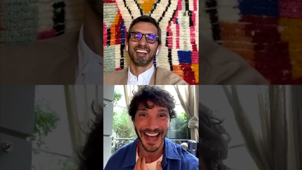 Stefano De Martino: «È importante sorridere» | #VFQuarantineStories | Vanity Fair Italia
