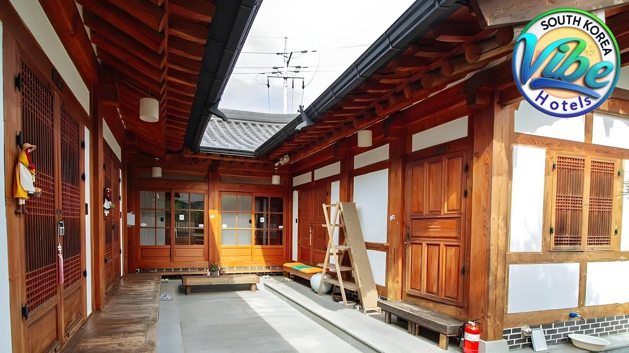 Jeonju Hanok Maeul Deoksugoong (Korea Quality) | Jeonju-si, South Korea | Hotel Review 🛏️