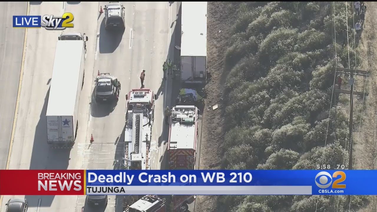 2 dead in crash on westbound 210 Freeway, sigalert issued