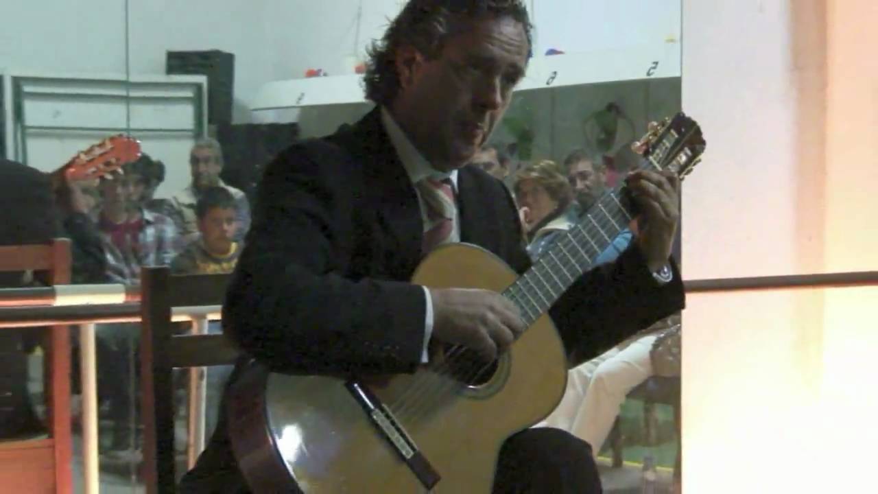 Silvestre Fonseca plays Lara's Theme from Doctor Zhivago